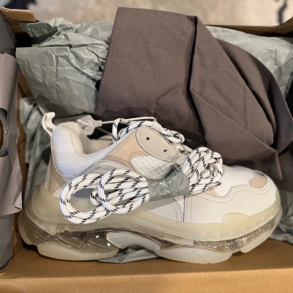 MEN BALENCIAGAS - Picture 4 of 13